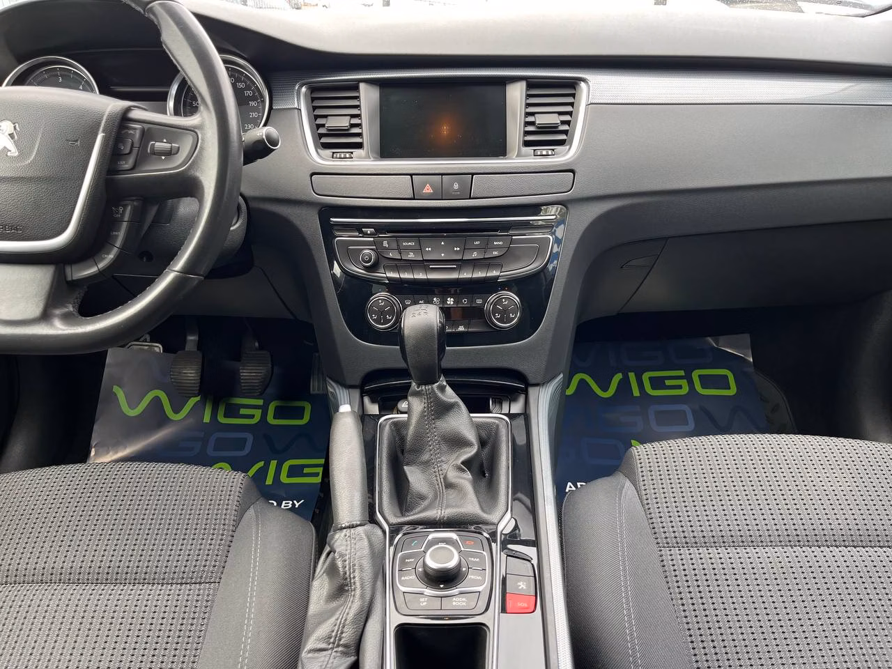 Peugeot 508 фото 11