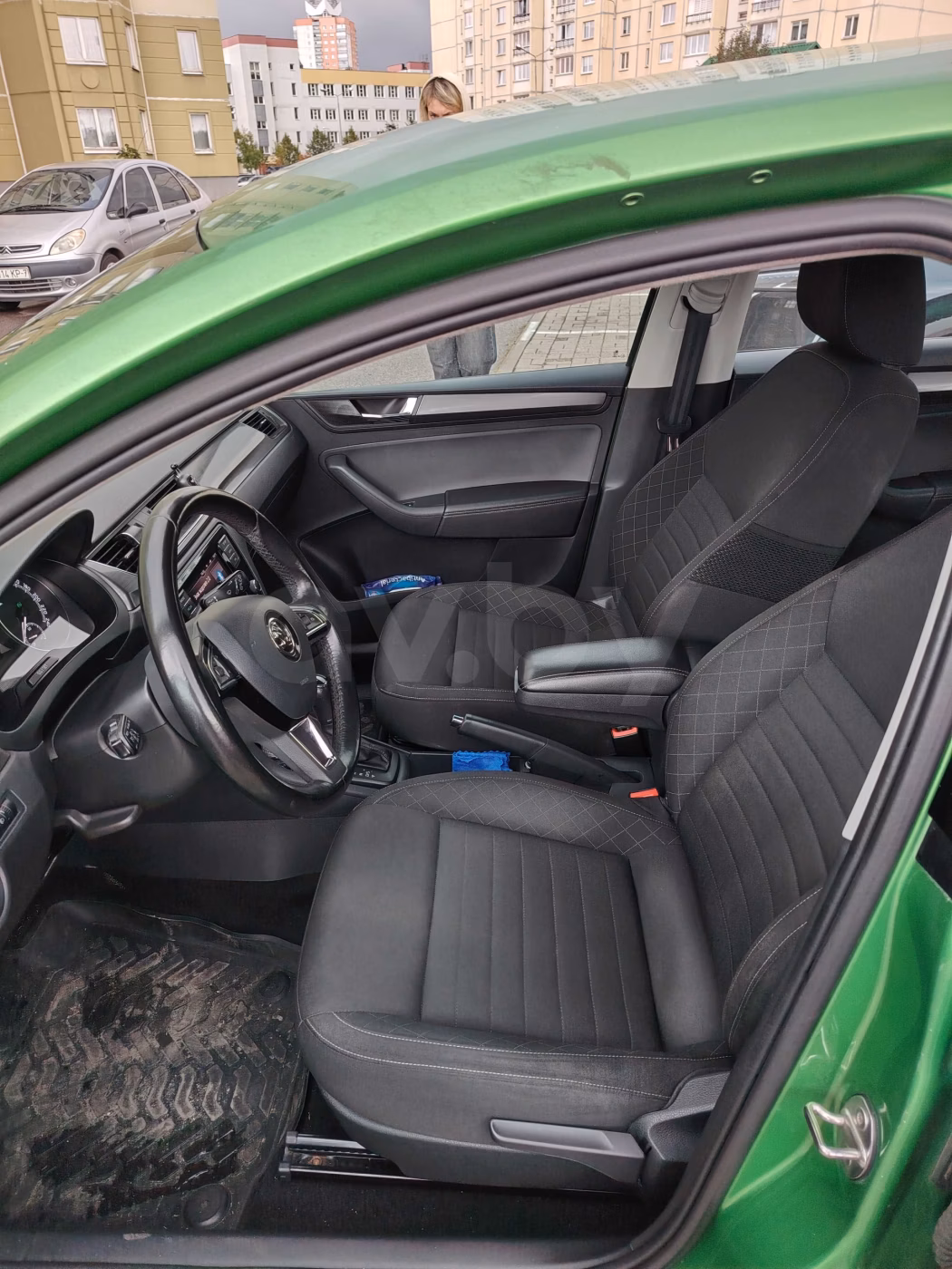 Skoda Rapid фото 9