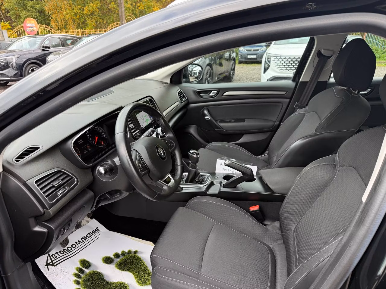 Renault Megane фото 10