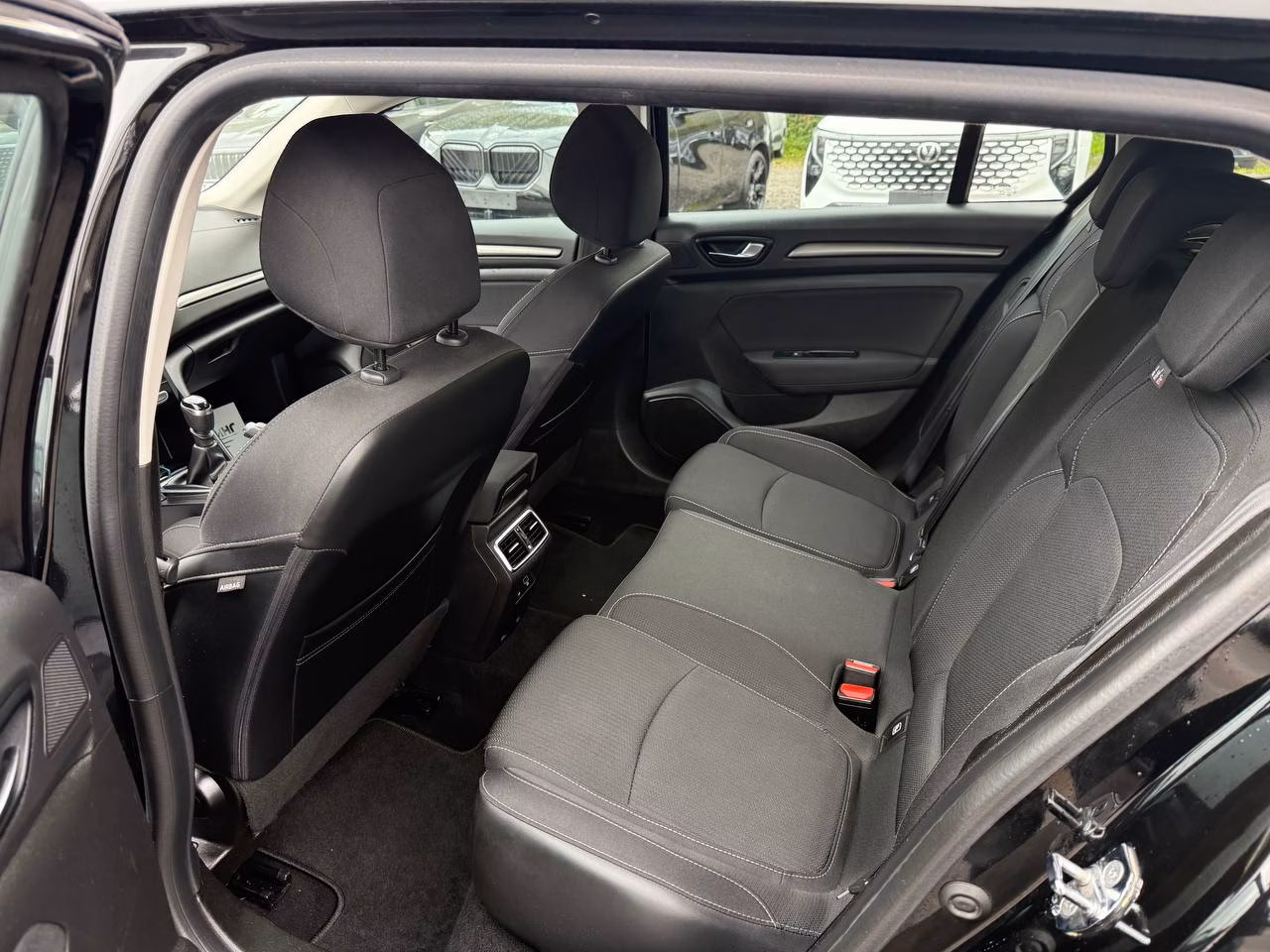 Renault Megane фото 11
