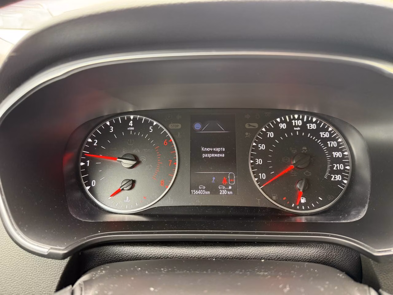 Renault Megane фото 12