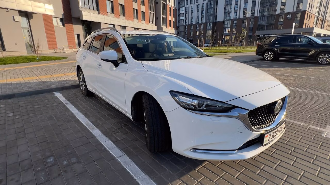 Mazda 6 фото 4