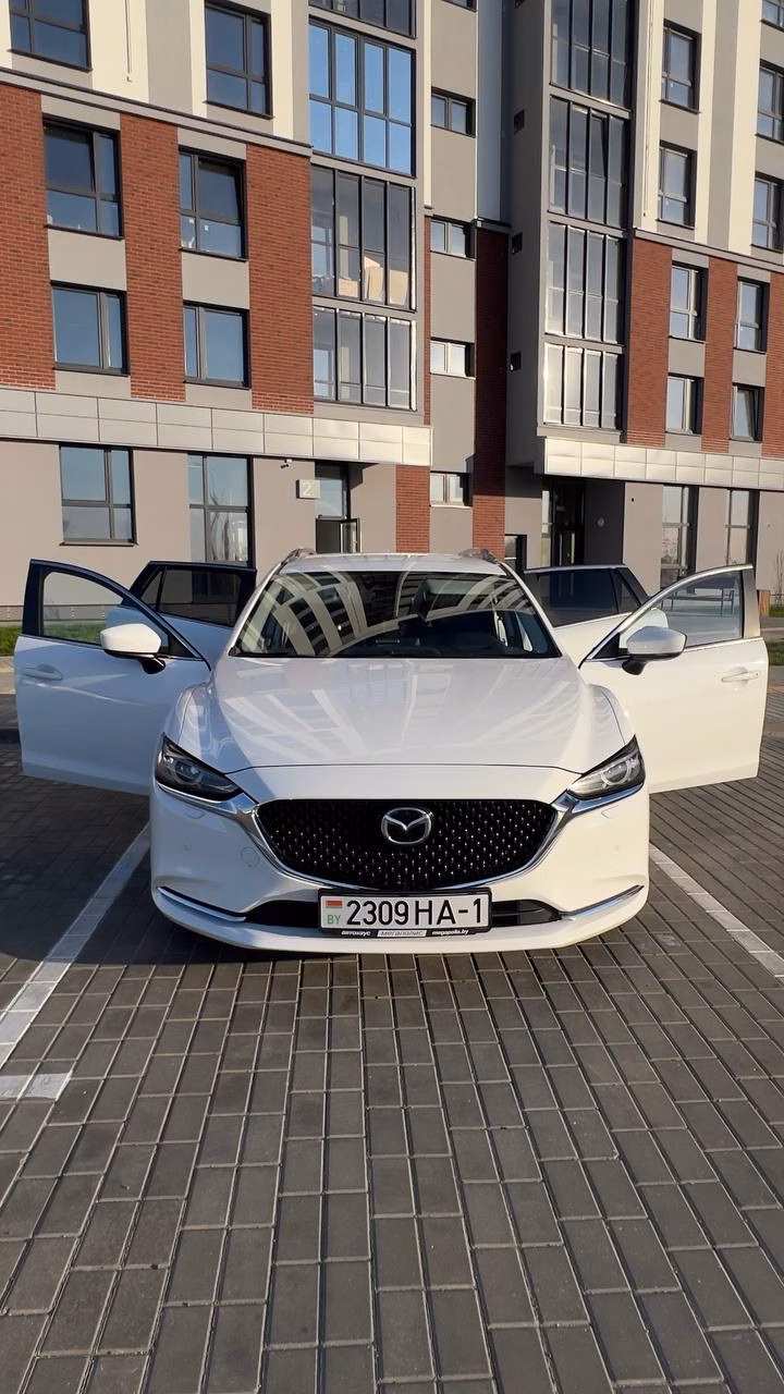Mazda 6 фото 10
