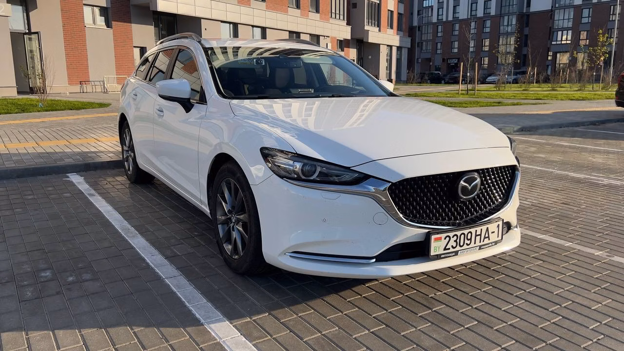 Mazda 6 фото 11
