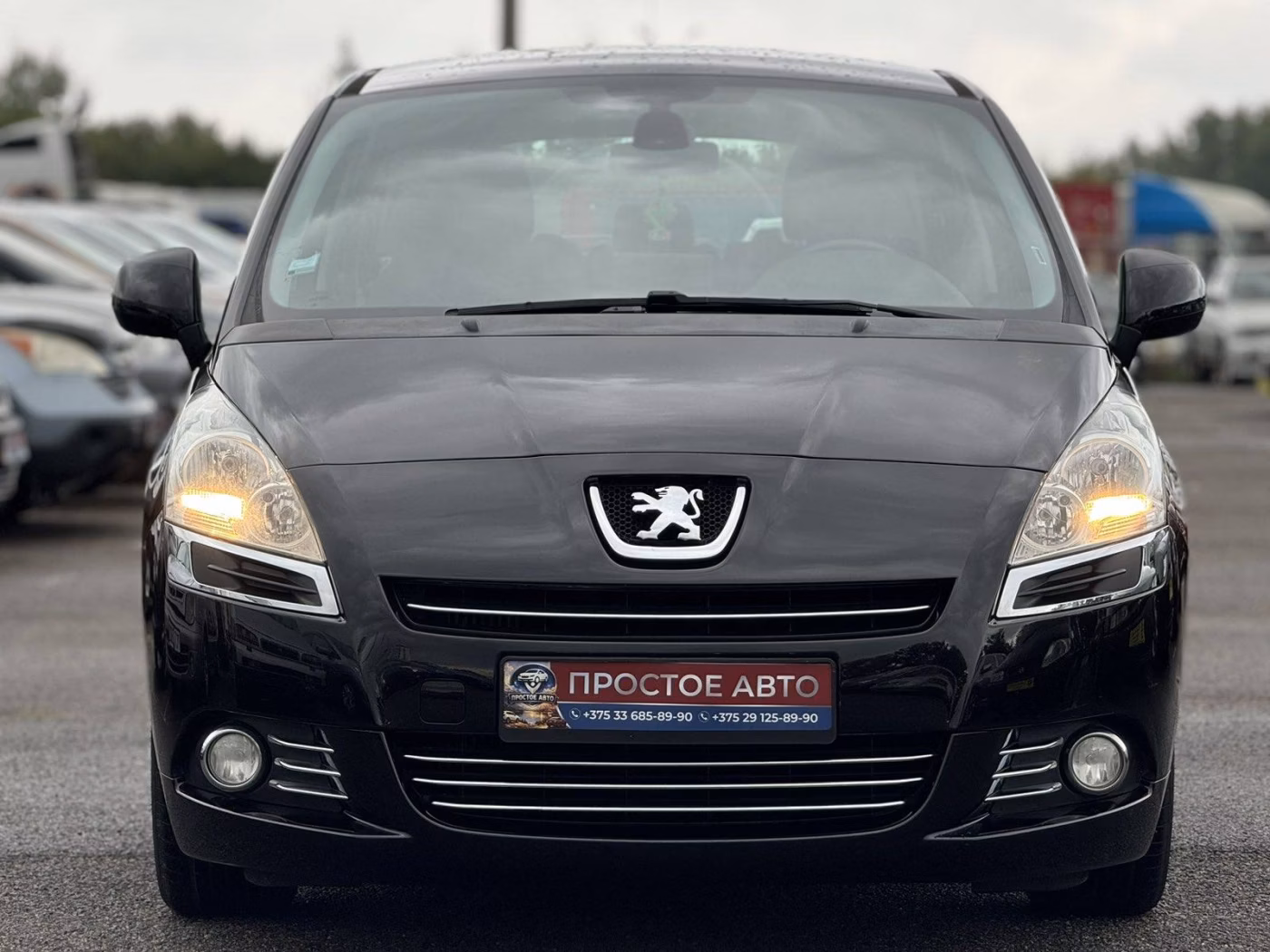 Peugeot 5008 фото 2