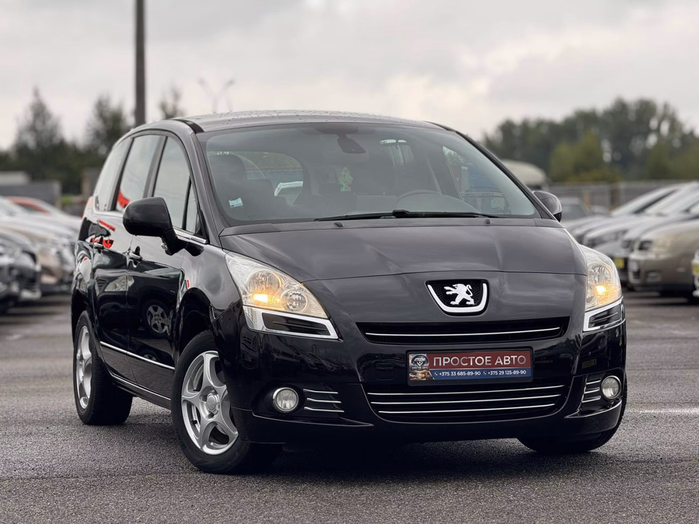 Peugeot 5008 фото 3