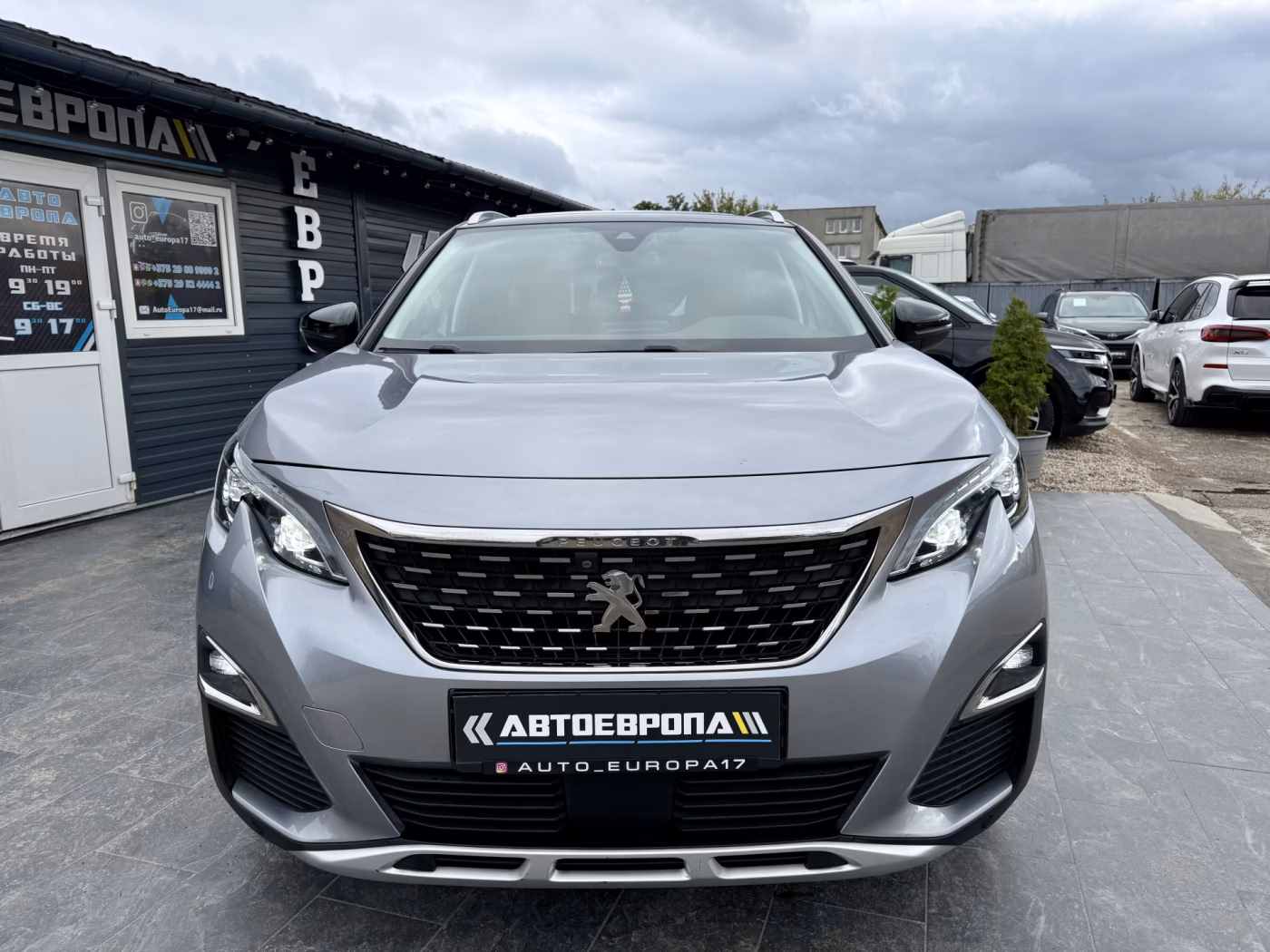 Peugeot 5008 фото 3