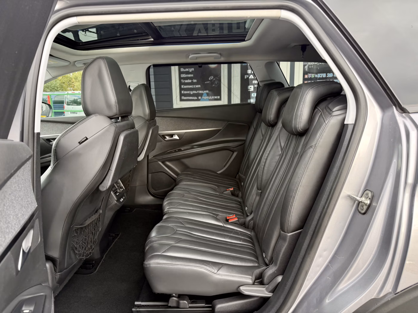 Peugeot 5008 фото 12