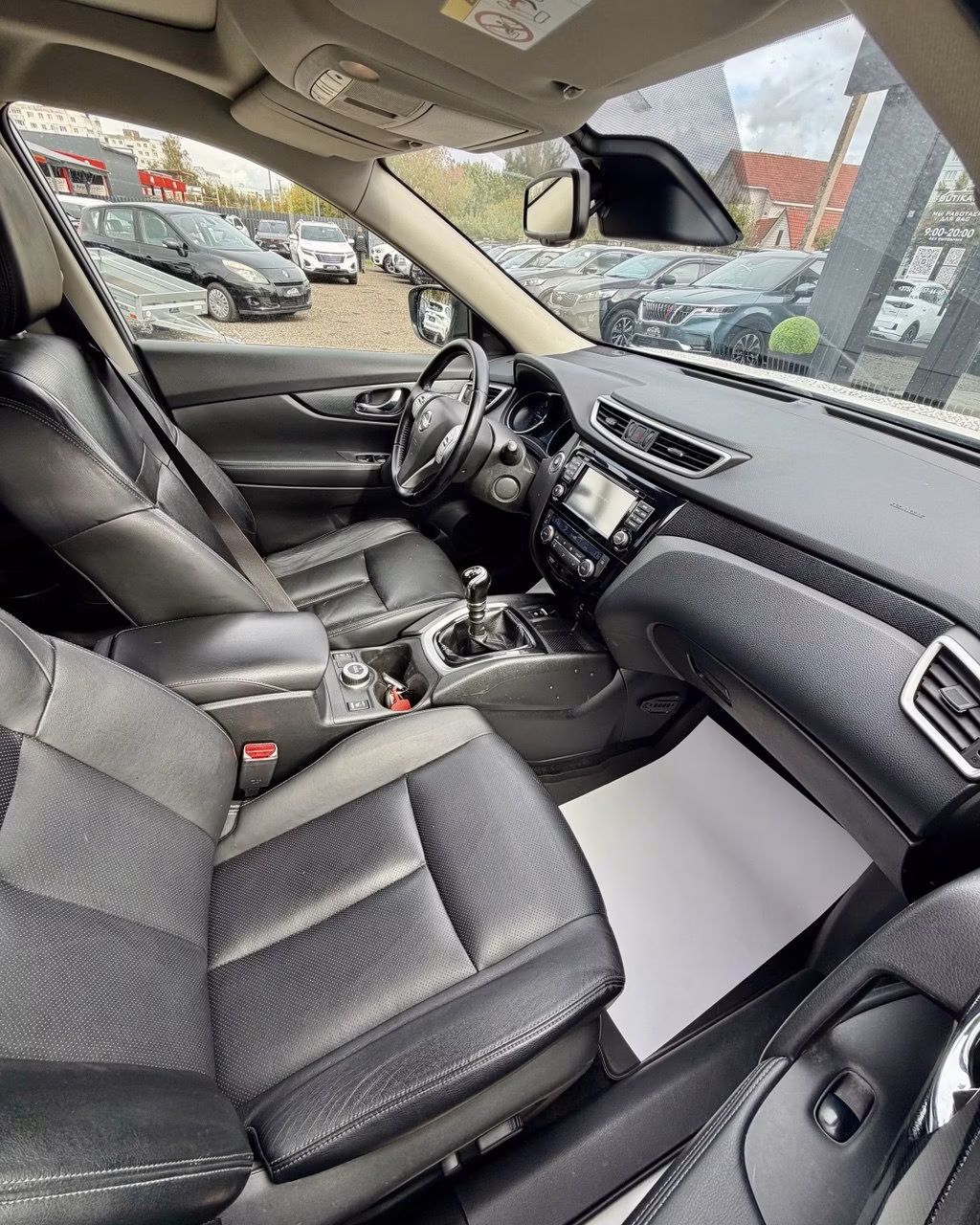 Nissan X-Trail фото 10