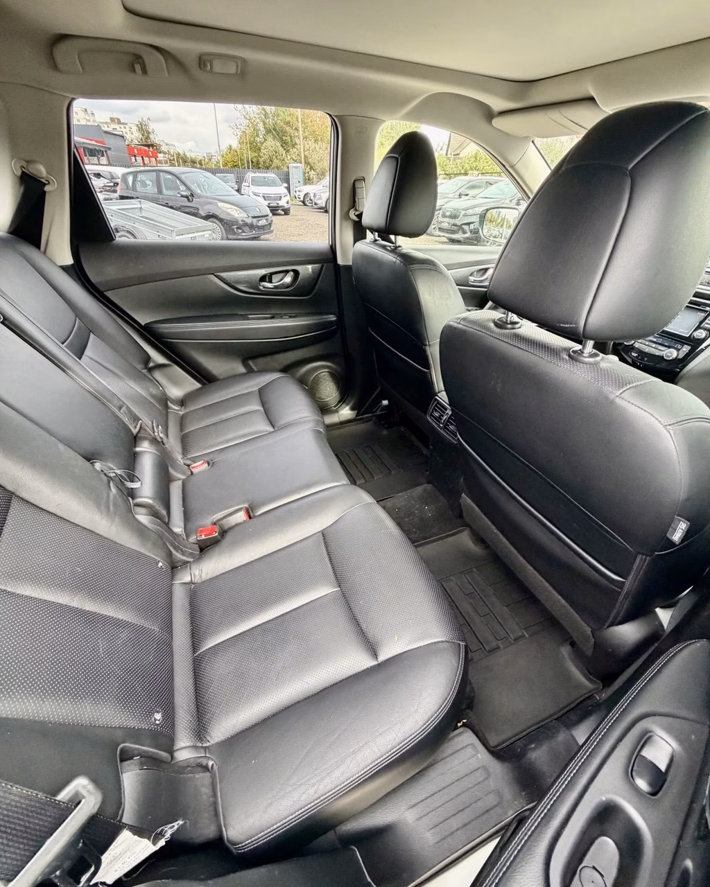 Nissan X-Trail фото 11