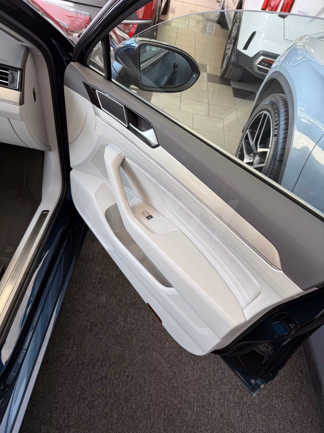 Volkswagen Passat фото 10