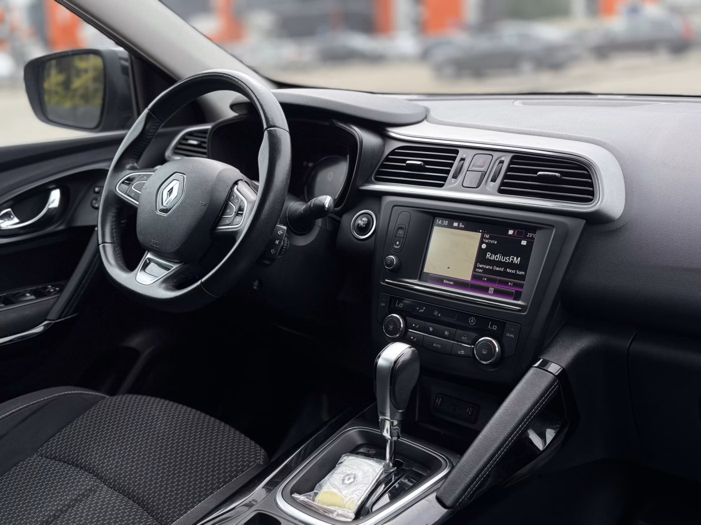 Renault Kadjar фото 19