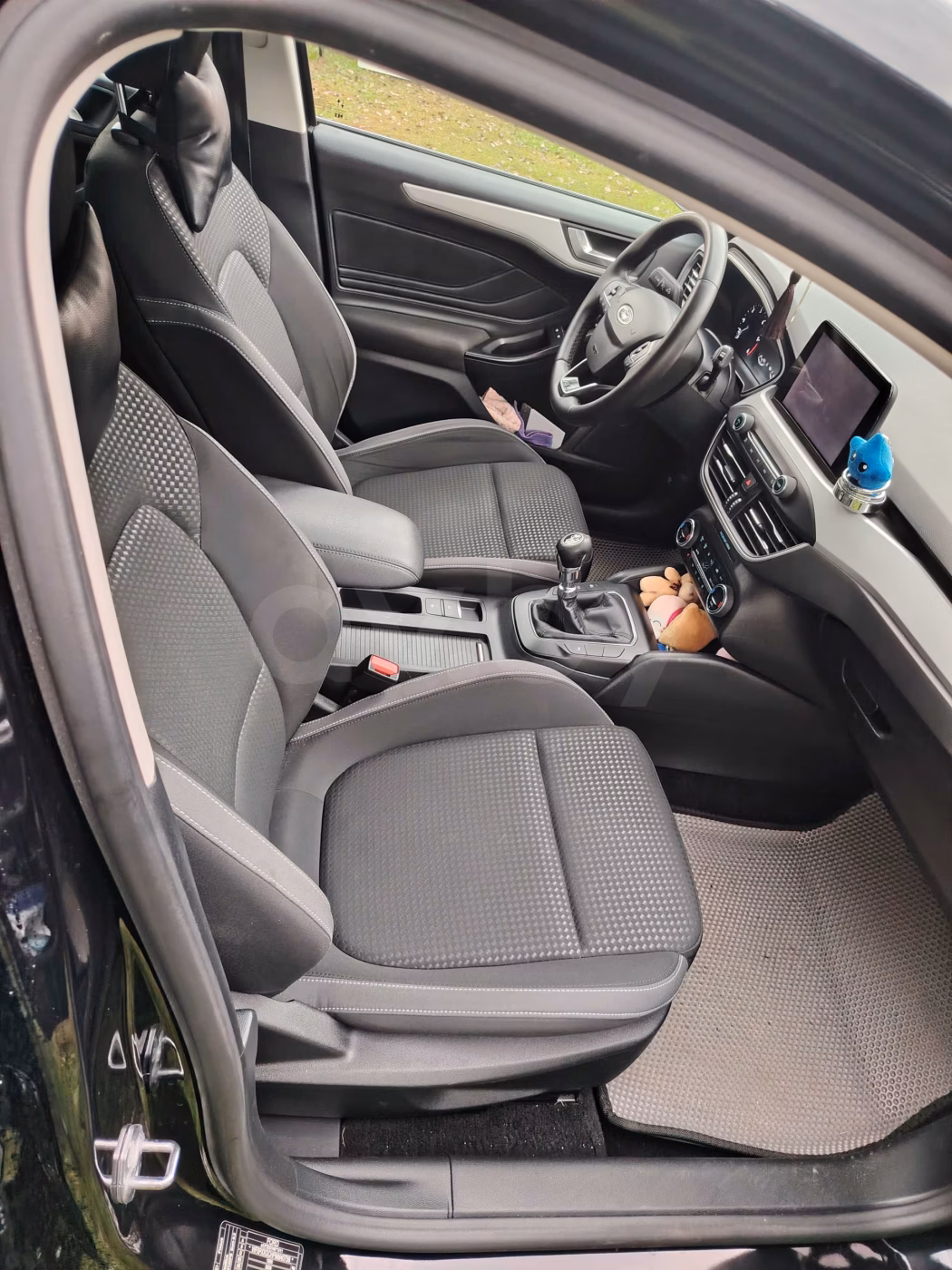 Ford Focus фото 6