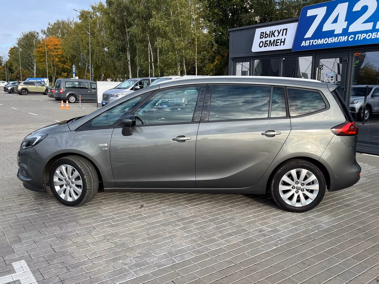 Opel Zafira фото 8