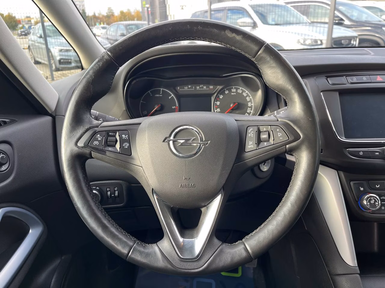 Opel Zafira фото 11