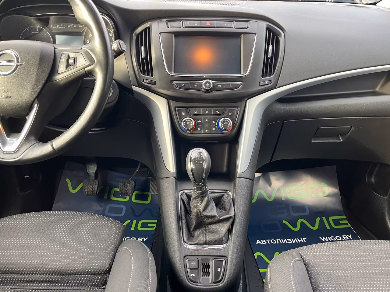 Opel Zafira фото 12