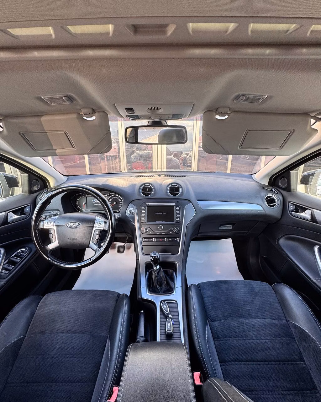 Ford Mondeo фото 9