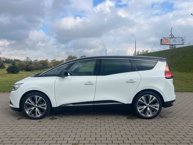 Renault Grand Scenic фото 7