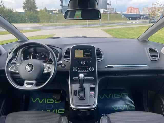 Renault Grand Scenic фото 15