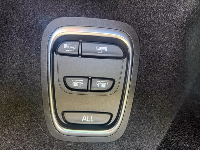 Renault Grand Scenic фото 16