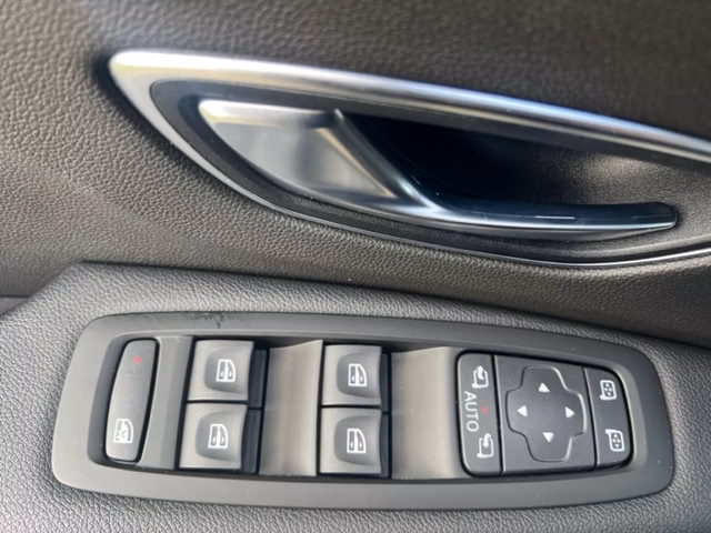 Renault Grand Scenic фото 17