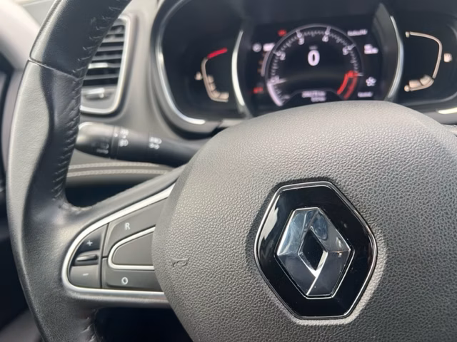 Renault Grand Scenic фото 18