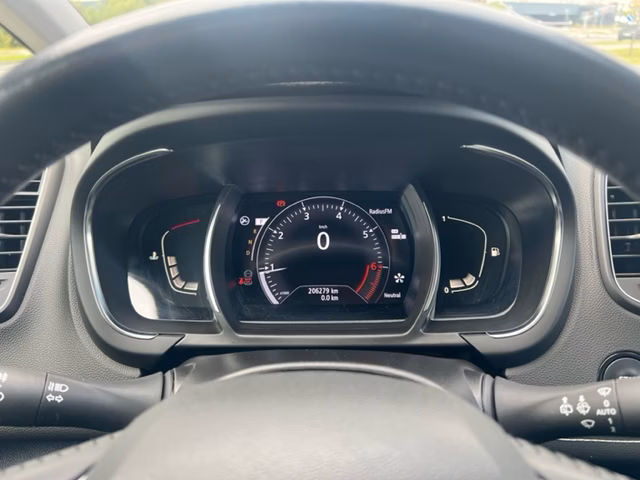 Renault Grand Scenic фото 20