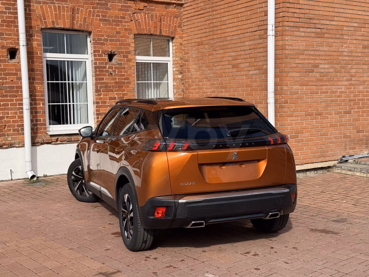 Peugeot 2008 фото 4