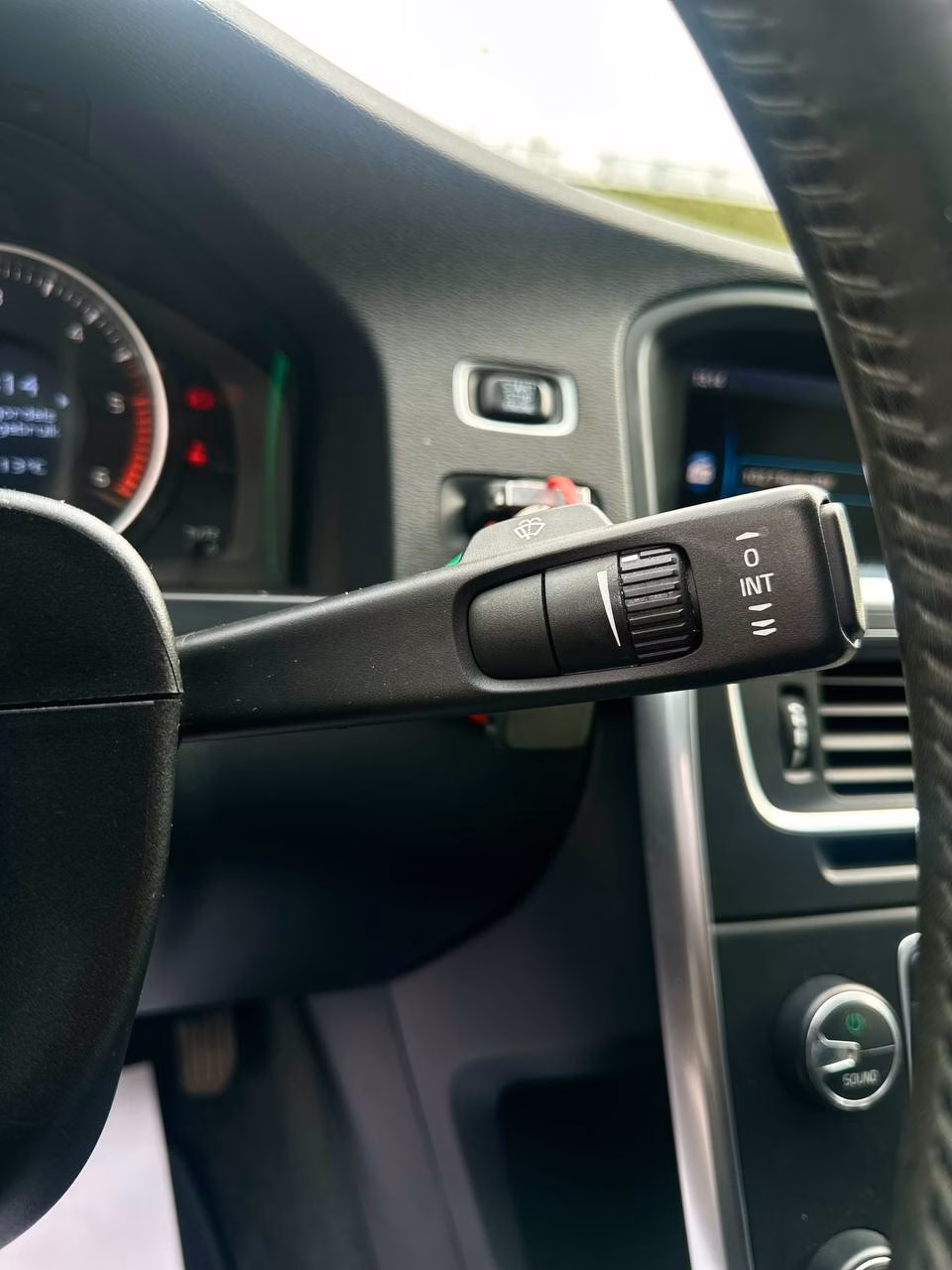 Volvo S60 фото 13