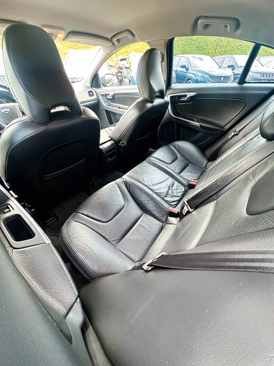Volvo S60 фото 18