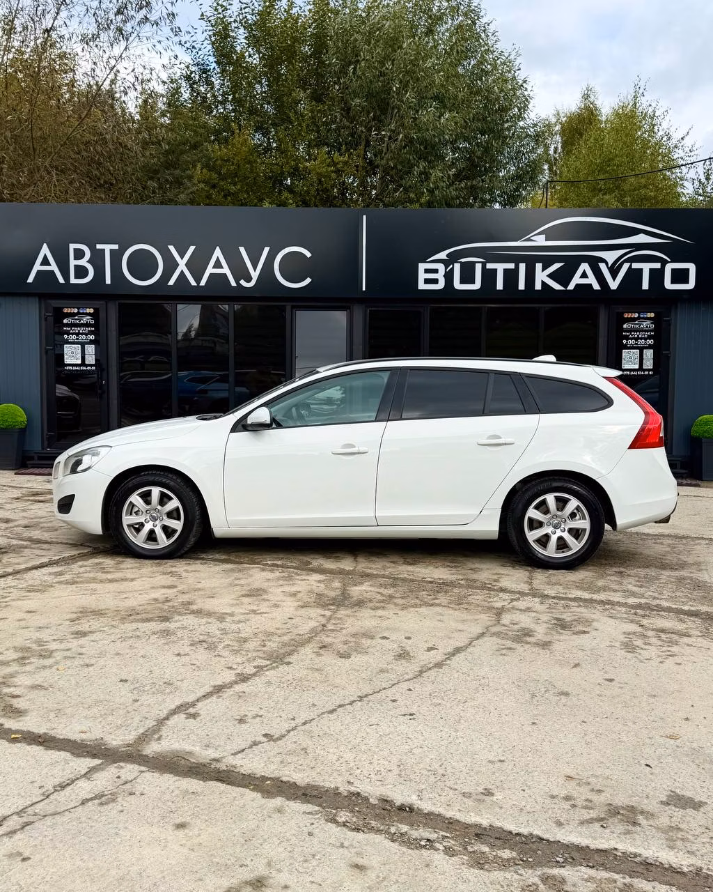 Volvo V60 фото 7