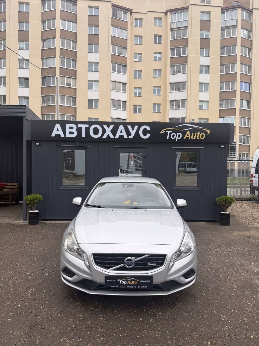 Volvo S60 фото 2