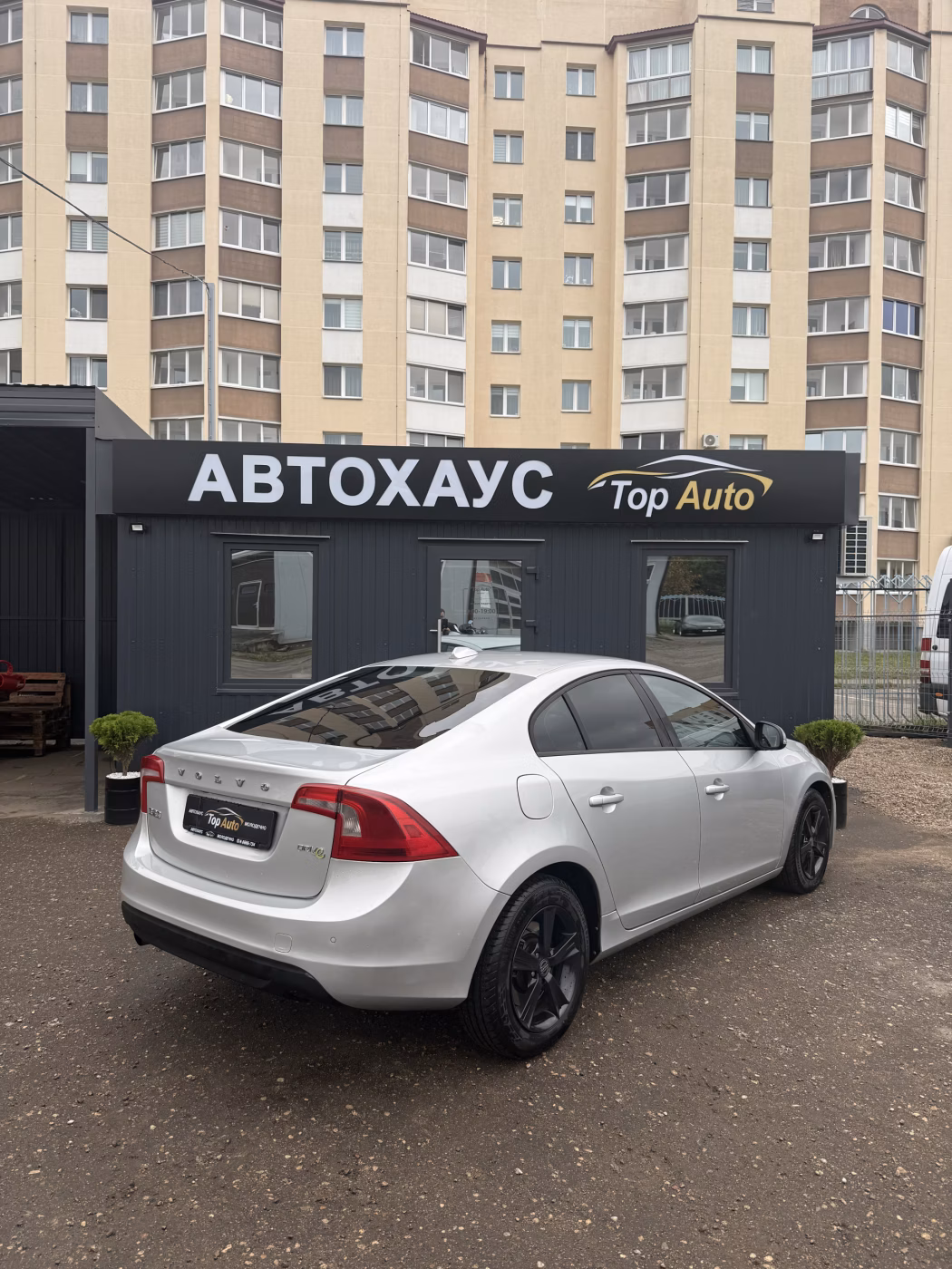 Volvo S60 фото 4