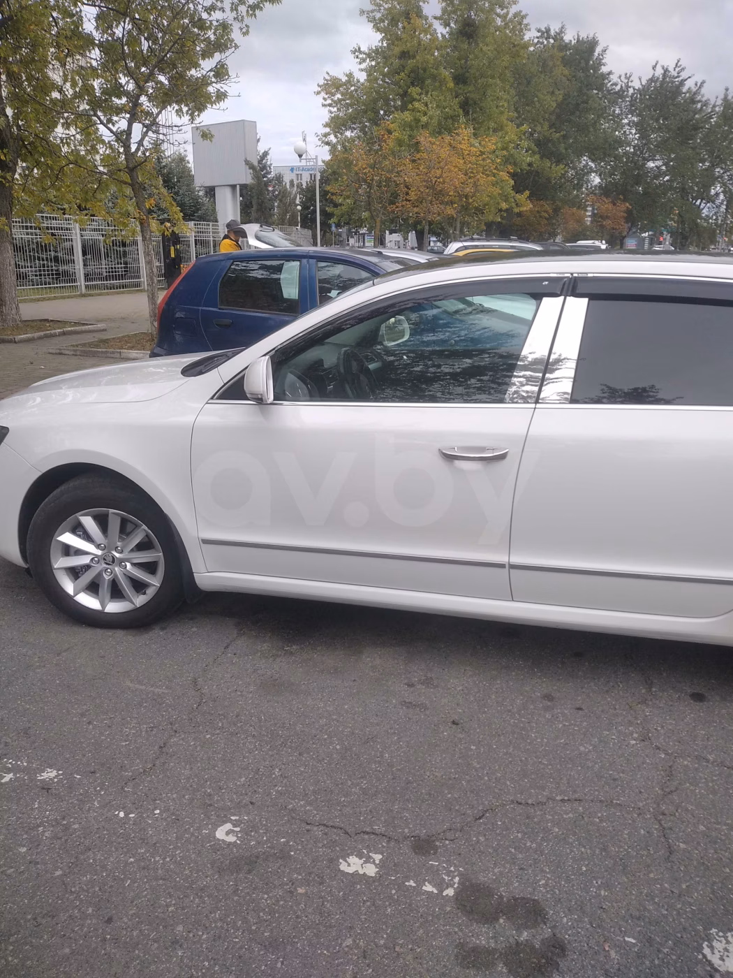 Skoda Superb фото 3