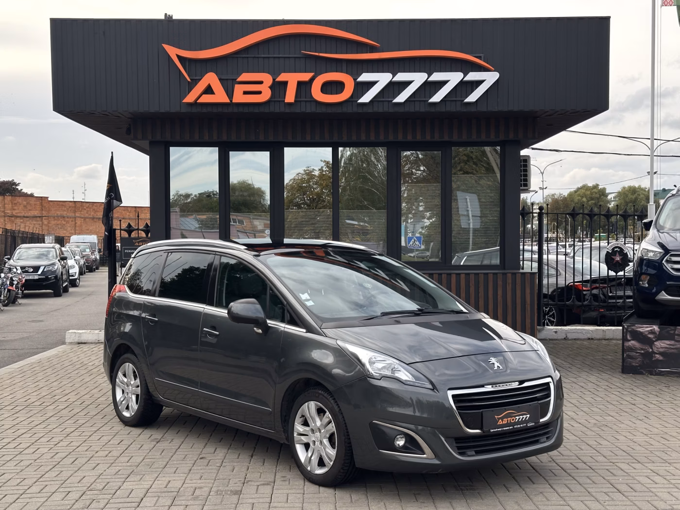 Peugeot 5008
