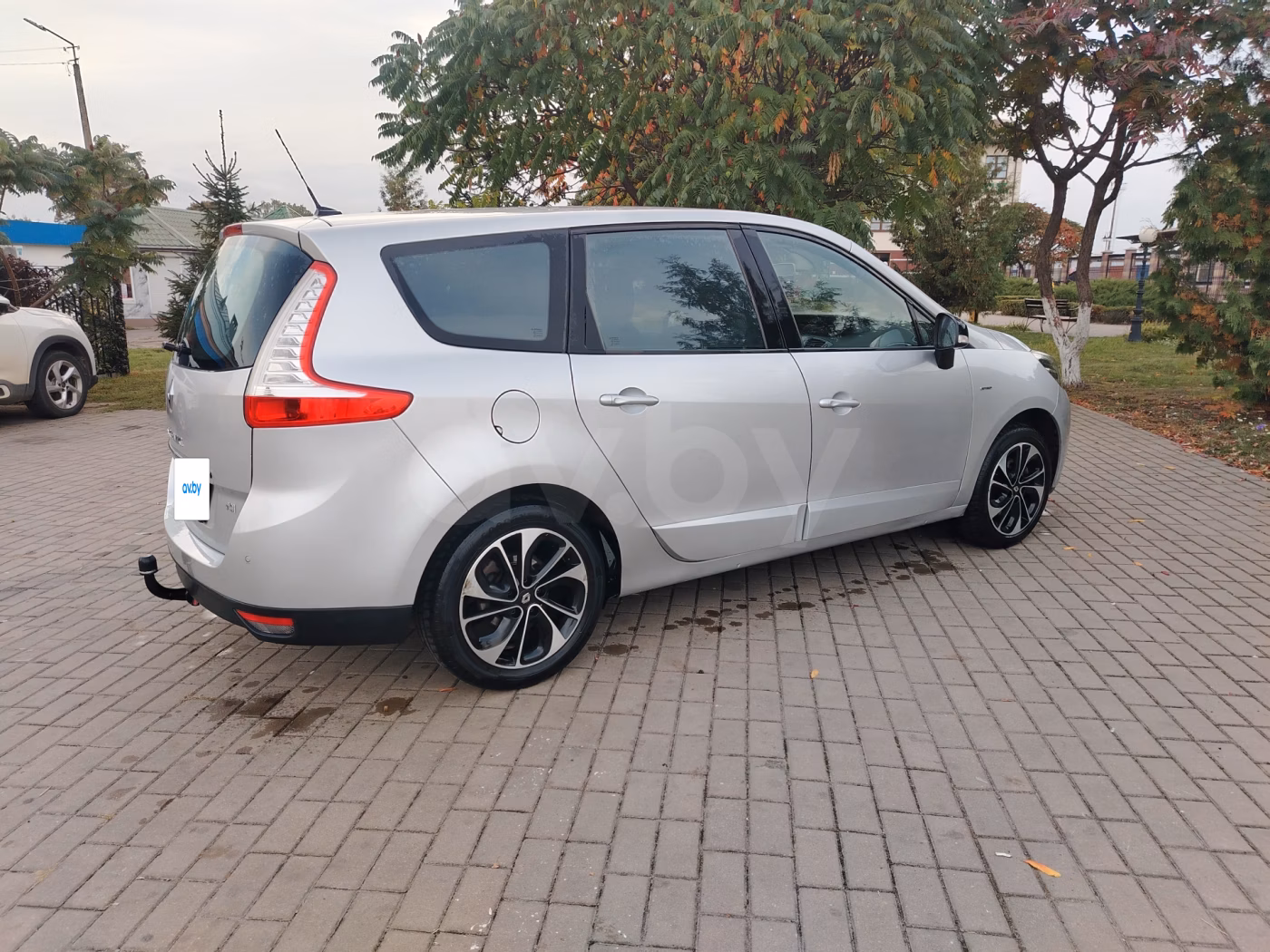 Renault Grand Scenic фото 6
