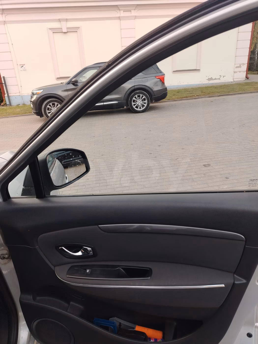Renault Grand Scenic фото 8