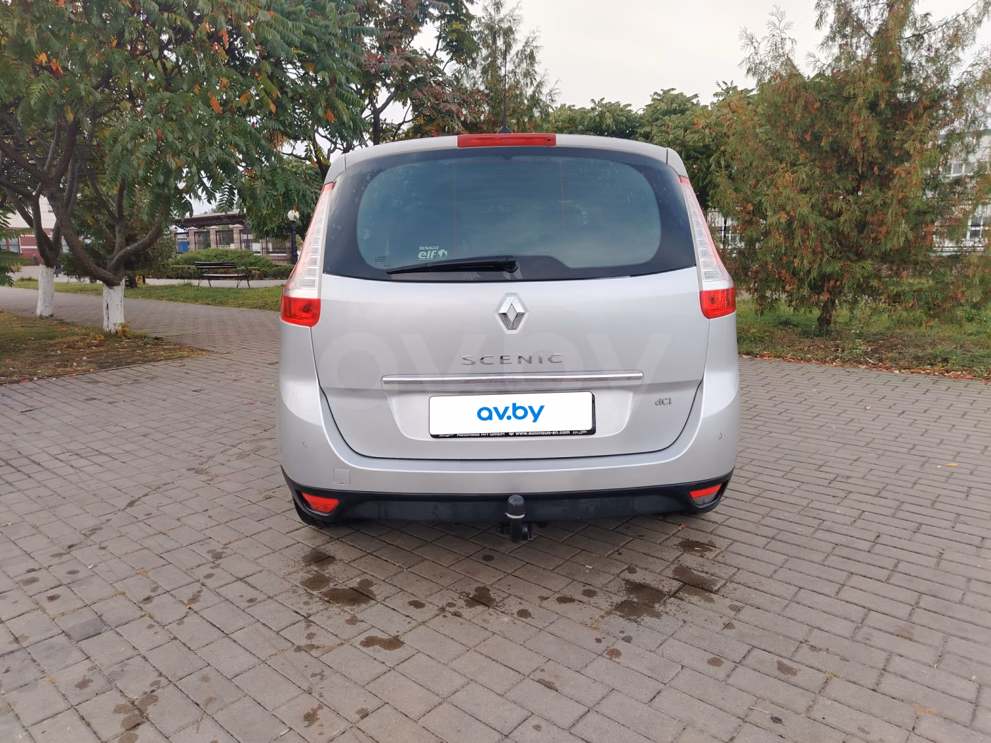 Renault Grand Scenic фото 9
