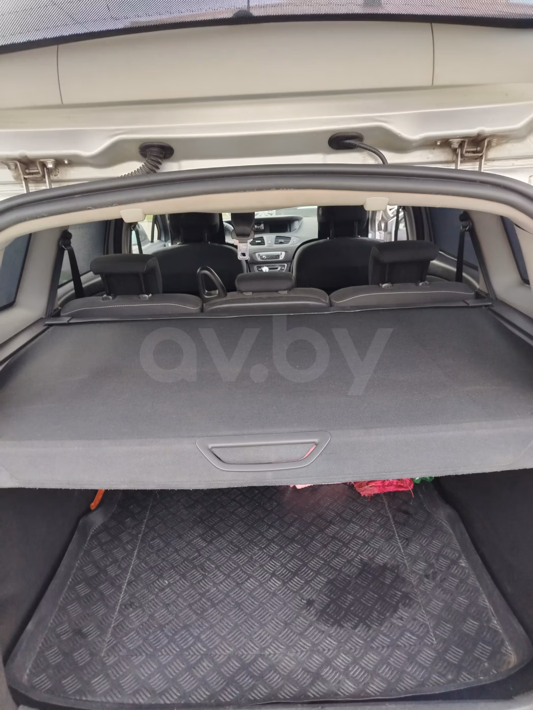 Renault Grand Scenic фото 16