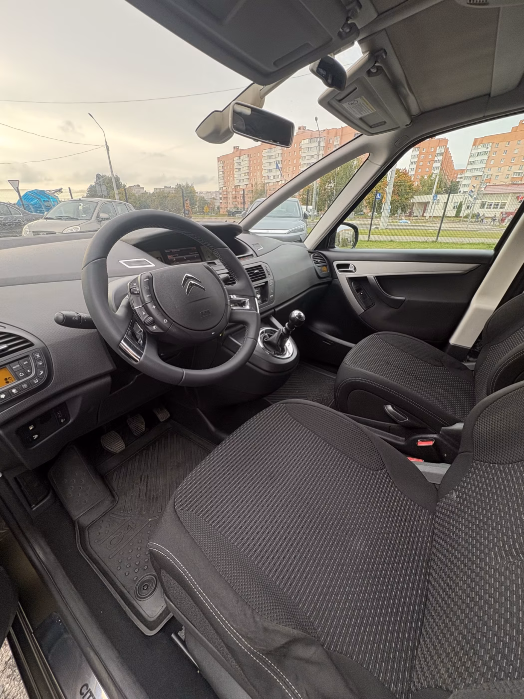 Citroen C4 Grand Picasso фото 8
