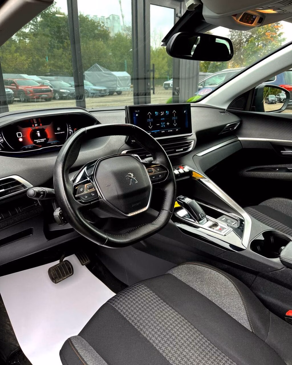 Peugeot 3008 фото 9