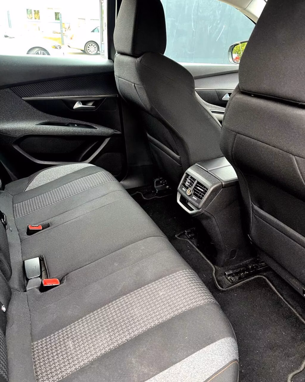 Peugeot 3008 фото 13