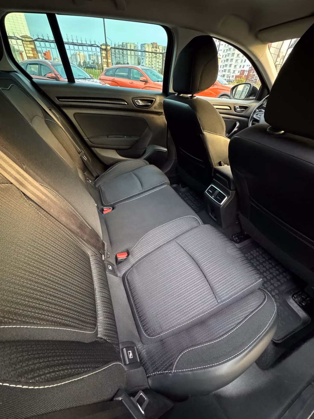 Renault Megane фото 13
