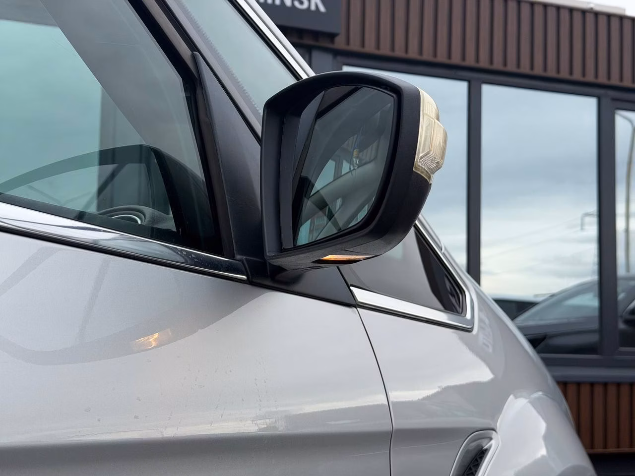 Ford S-MAX фото 14