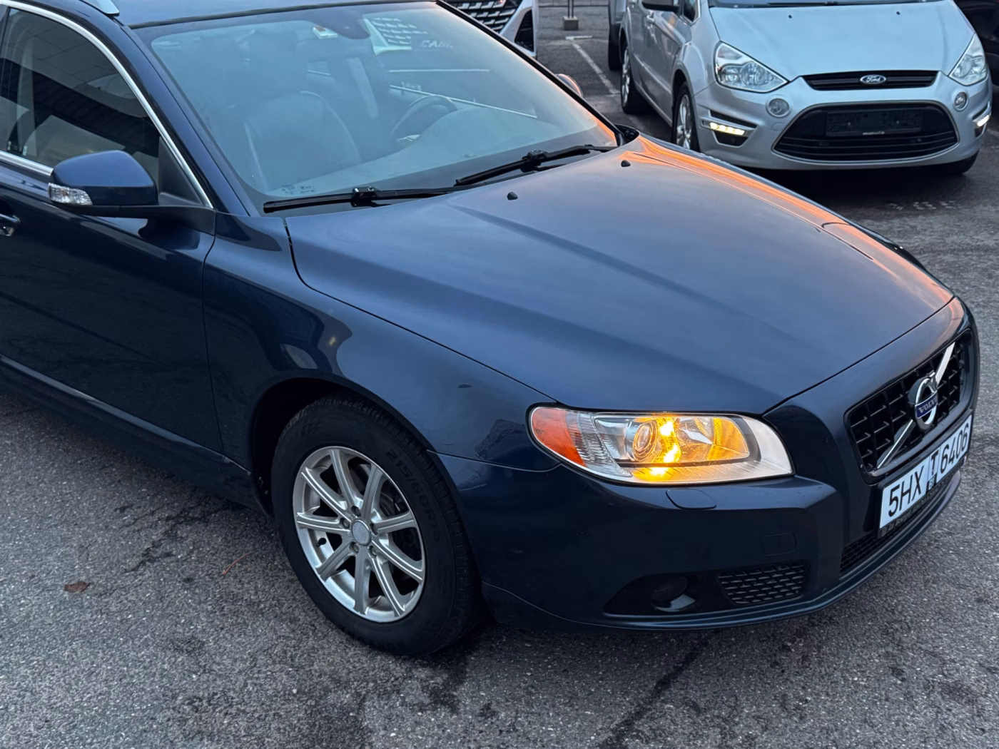 Volvo V70 фото 5