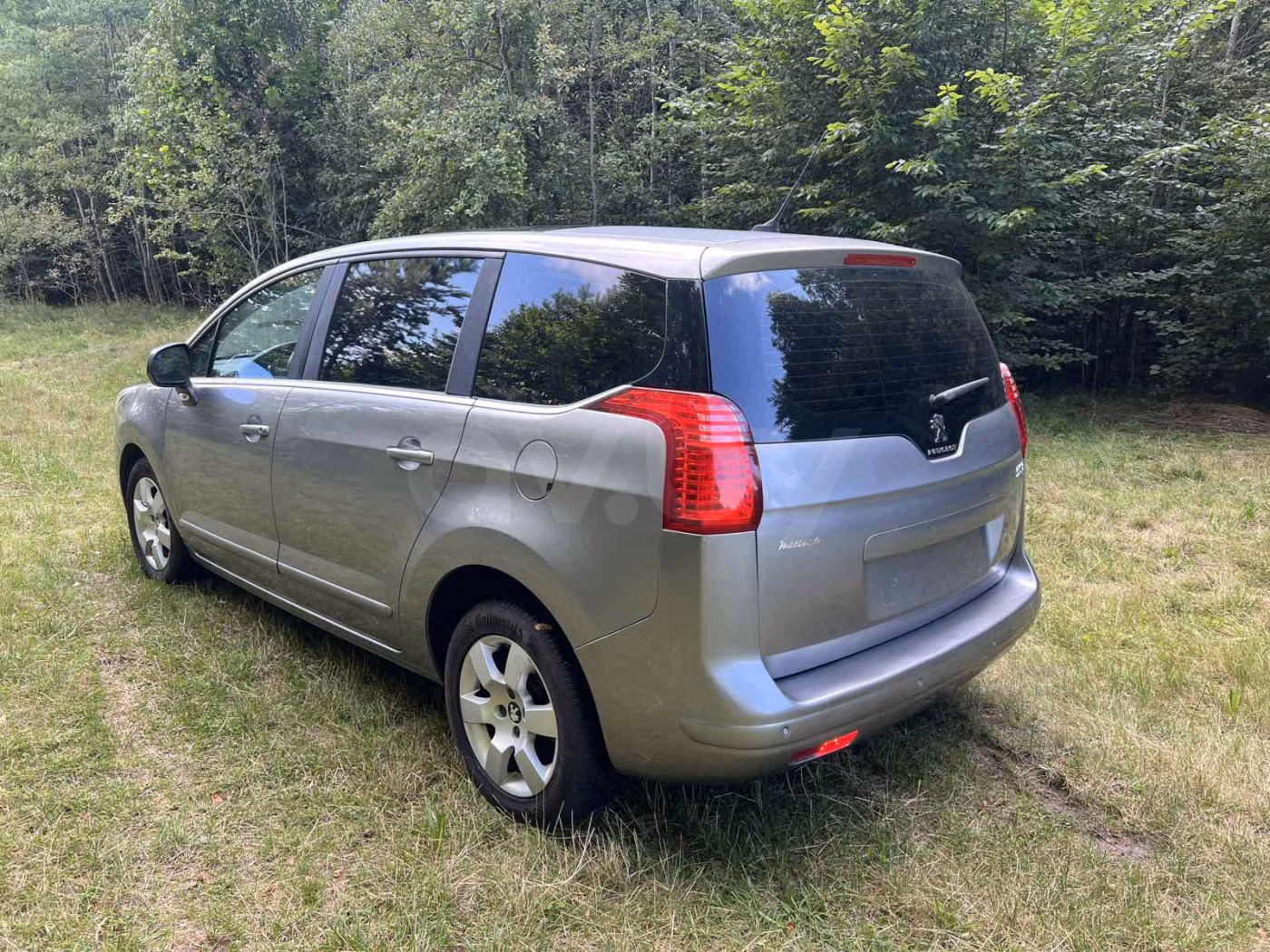 Peugeot 5008 фото 3