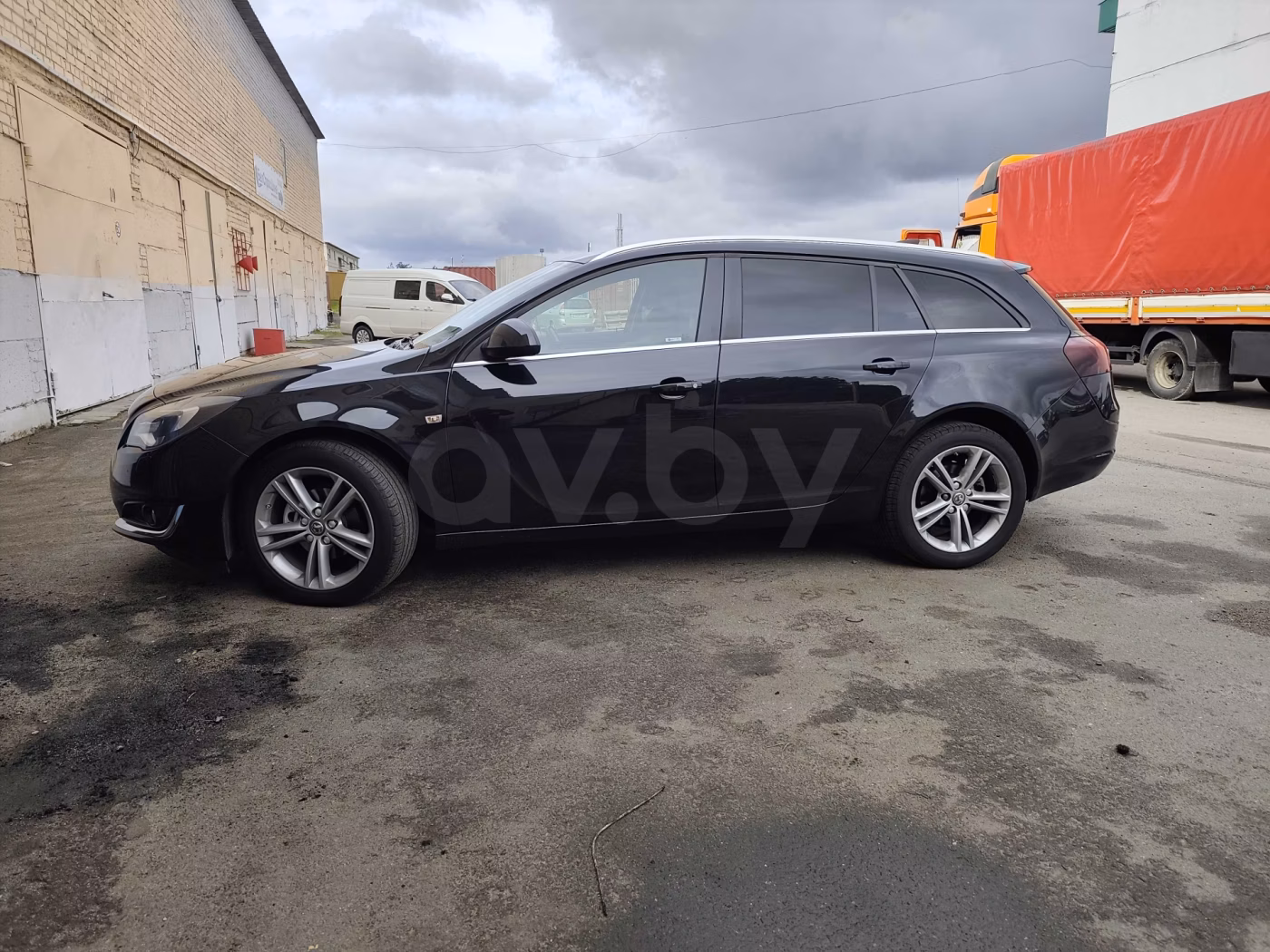 Opel Insignia фото 20