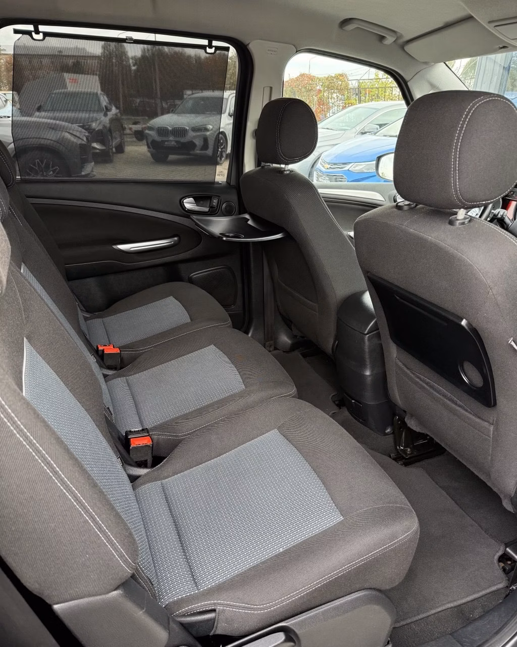Ford Galaxy фото 13