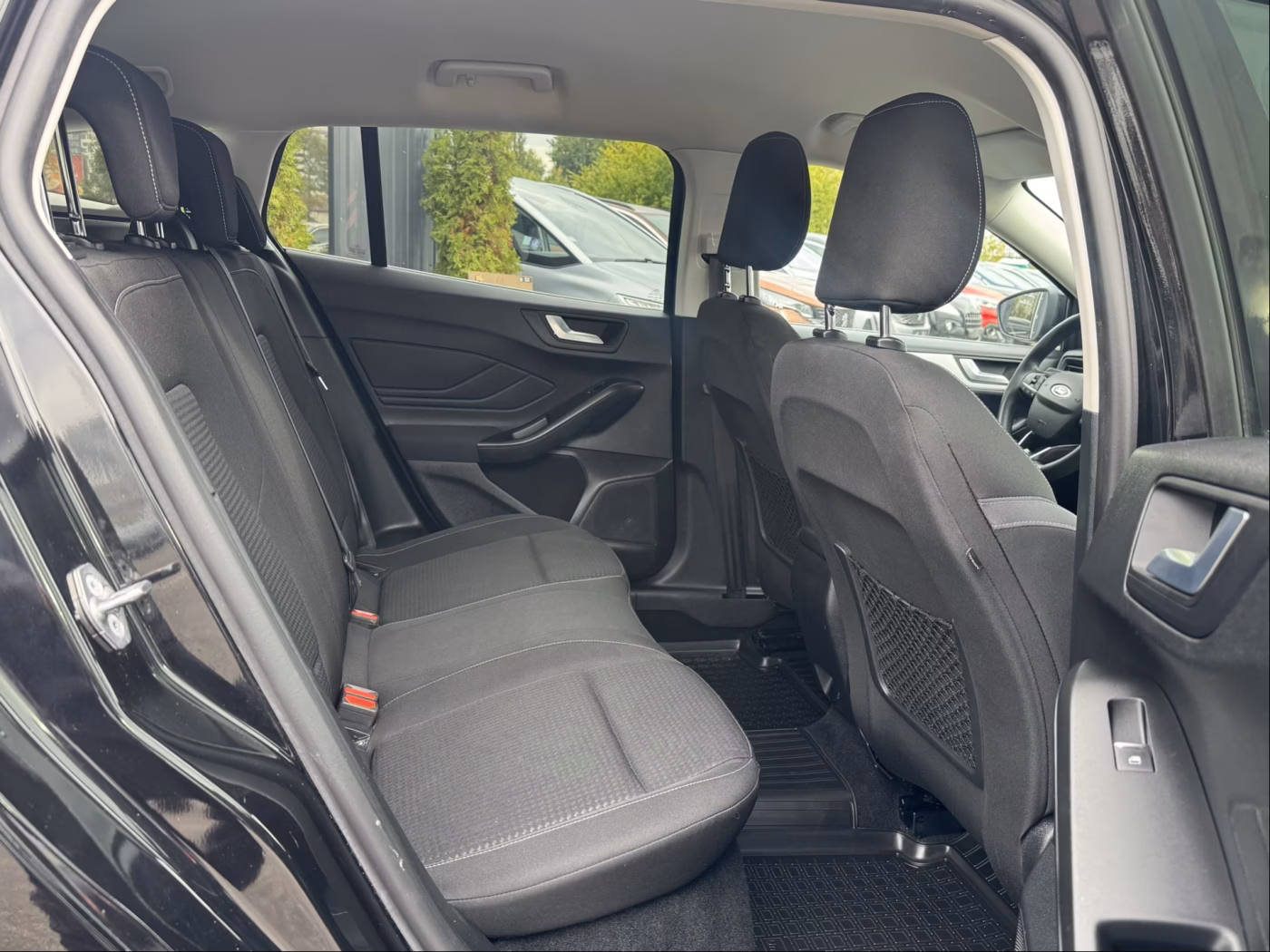 Ford Focus фото 16