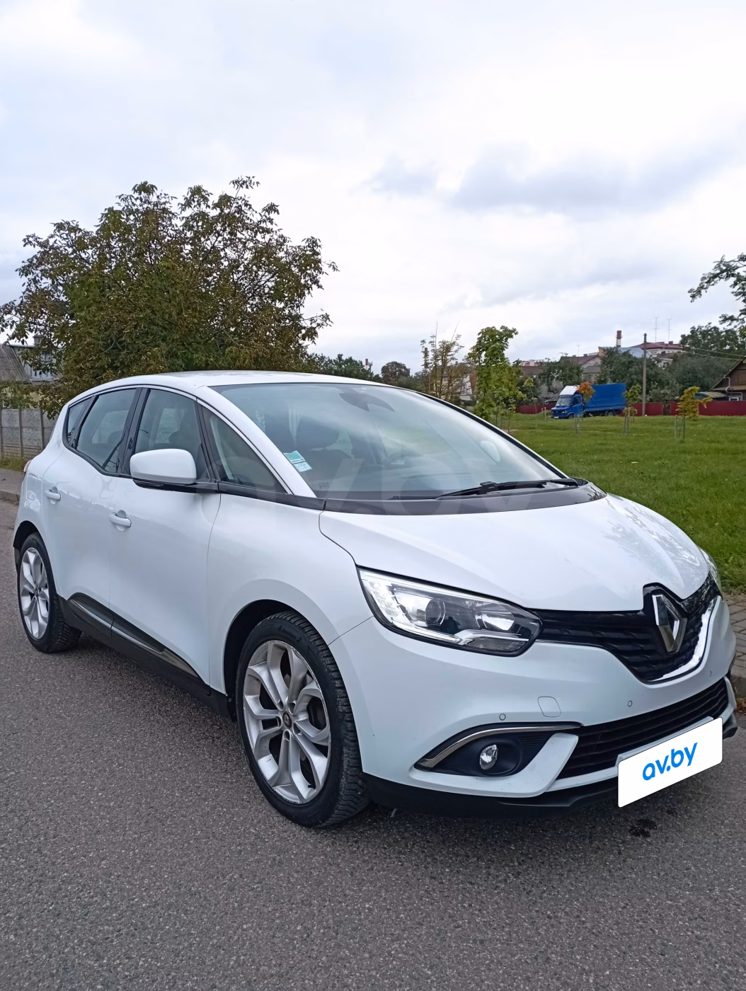 Renault Scenic фото 3